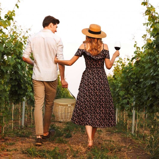 Promotional Wicker Basket Vineyard
